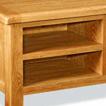 Load image into Gallery viewer, Zelah Oak 90cm TV Stand