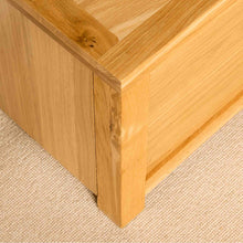 Load image into Gallery viewer, London Oak Blanket Box