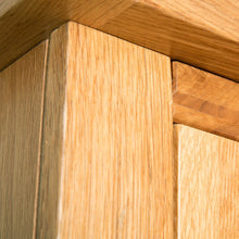 Load image into Gallery viewer, Hampshire Oak Double Wardrobe