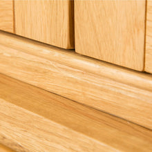 Load image into Gallery viewer, Hampshire Oak Triple Wardrobe