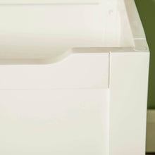 Load image into Gallery viewer, Farrow White Blanket Box