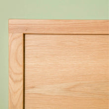 Load image into Gallery viewer, Farrow White Blanket Box