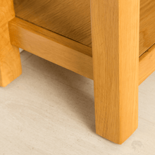 Load image into Gallery viewer, Poldark Oak Large Hall Table
