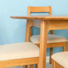 Load image into Gallery viewer, Nordic Oak 100cm Round Table
