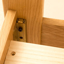 Load image into Gallery viewer, Roseland Oak 5ft Bed
