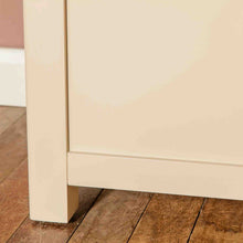 Load image into Gallery viewer, Padstow Cream Blanket Box
