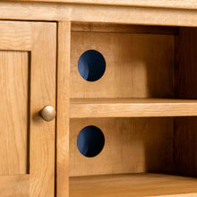 Load image into Gallery viewer, Surrey Oak 120cm TV Stand
