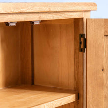 Load image into Gallery viewer, Surrey Oak Small Cupboard
