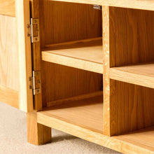 Load image into Gallery viewer, London Oak 120cm TV Stand
