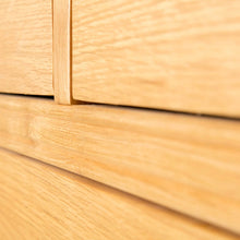 Load image into Gallery viewer, Hampshire Oak 2 over 3 Drawer Chest
