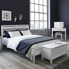 Load image into Gallery viewer, Chester White 5&#39; King Size Bed Frame
