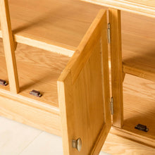 Load image into Gallery viewer, Hampshire Oak Dresser
