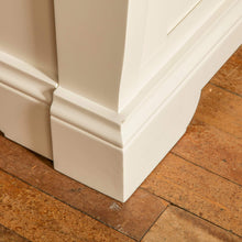 Load image into Gallery viewer, Lily Super-King 6&#39; Sleigh Bed
